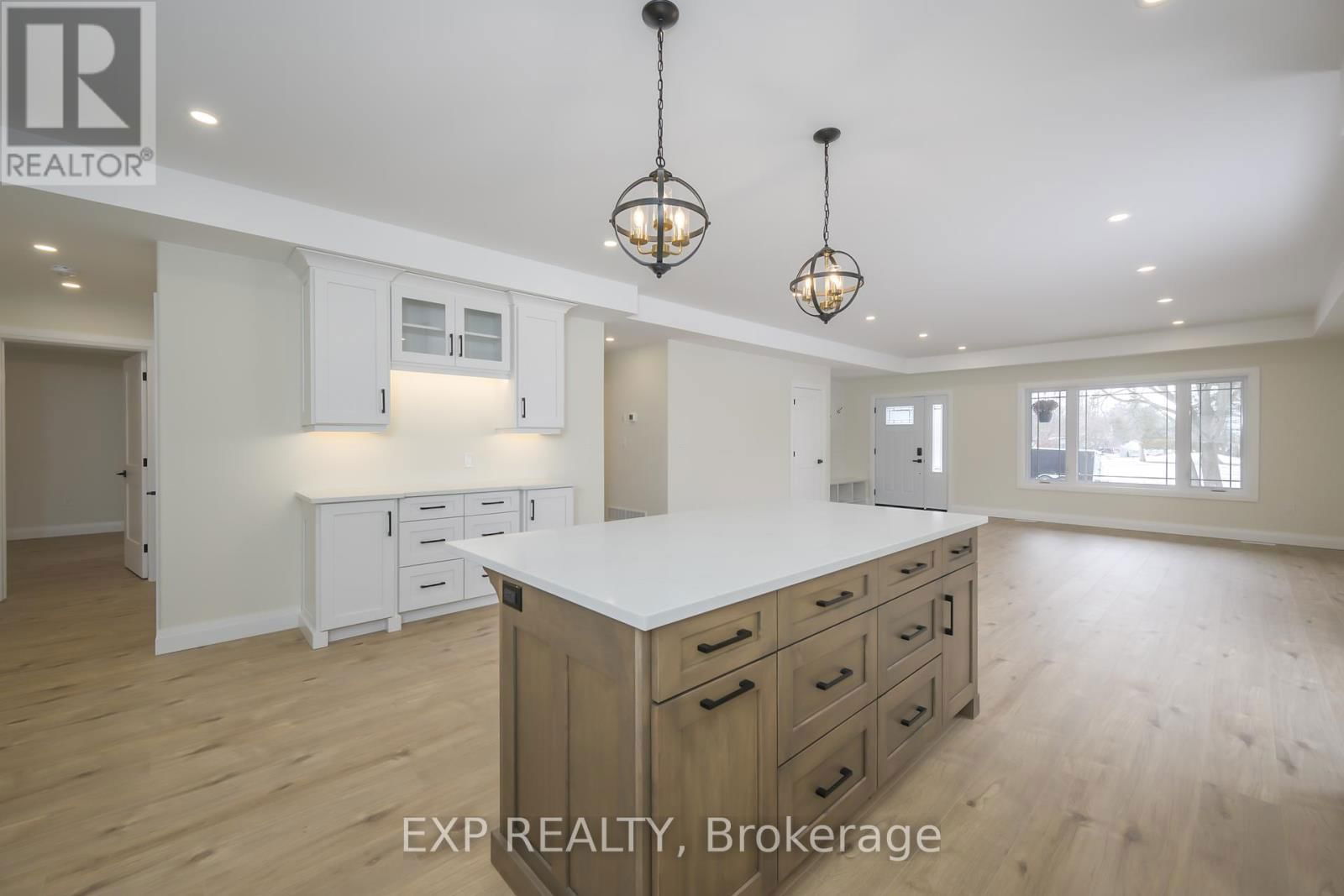 5 SOPHIA STREET Image 10