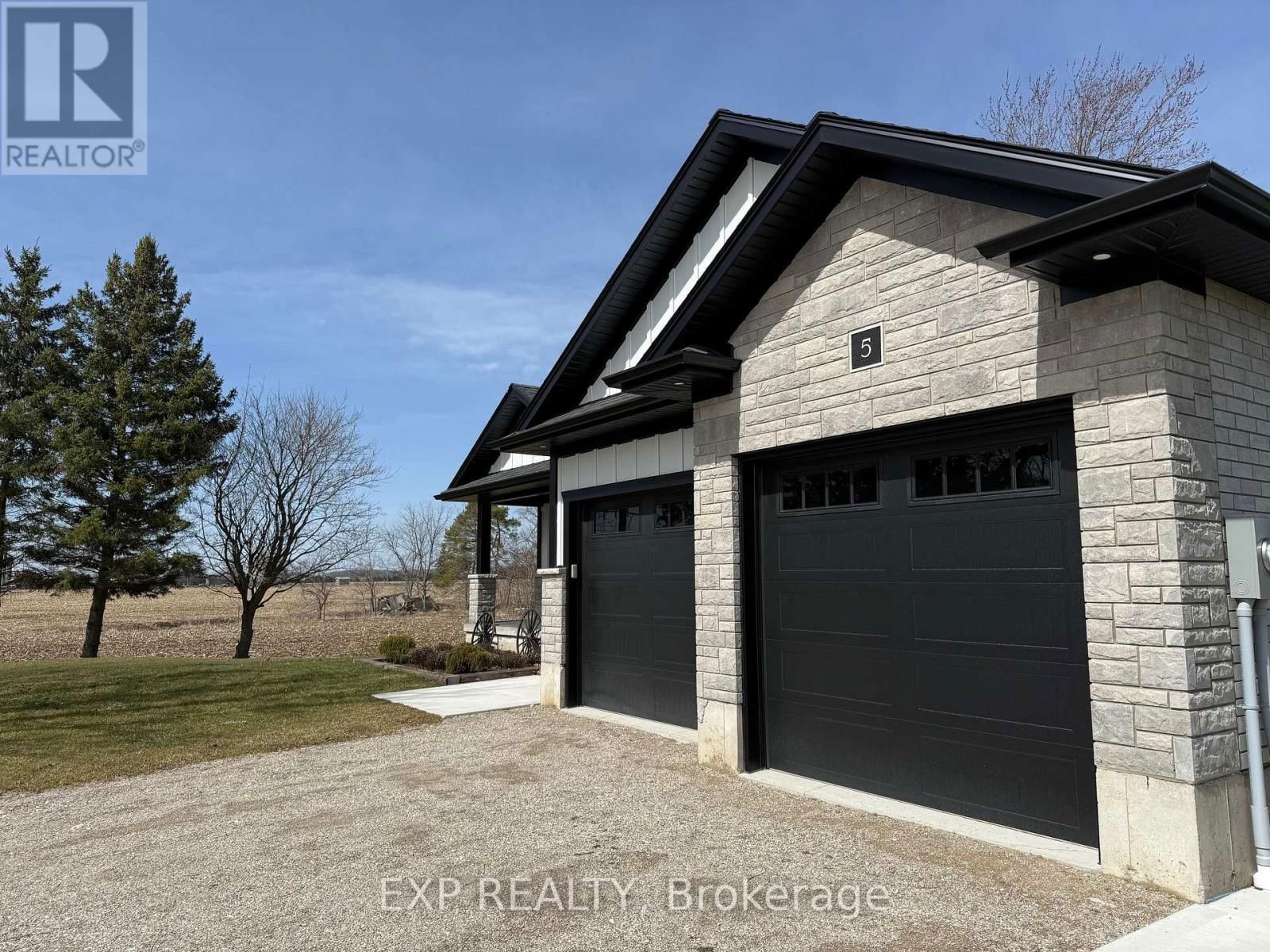 5 SOPHIA STREET Image 39