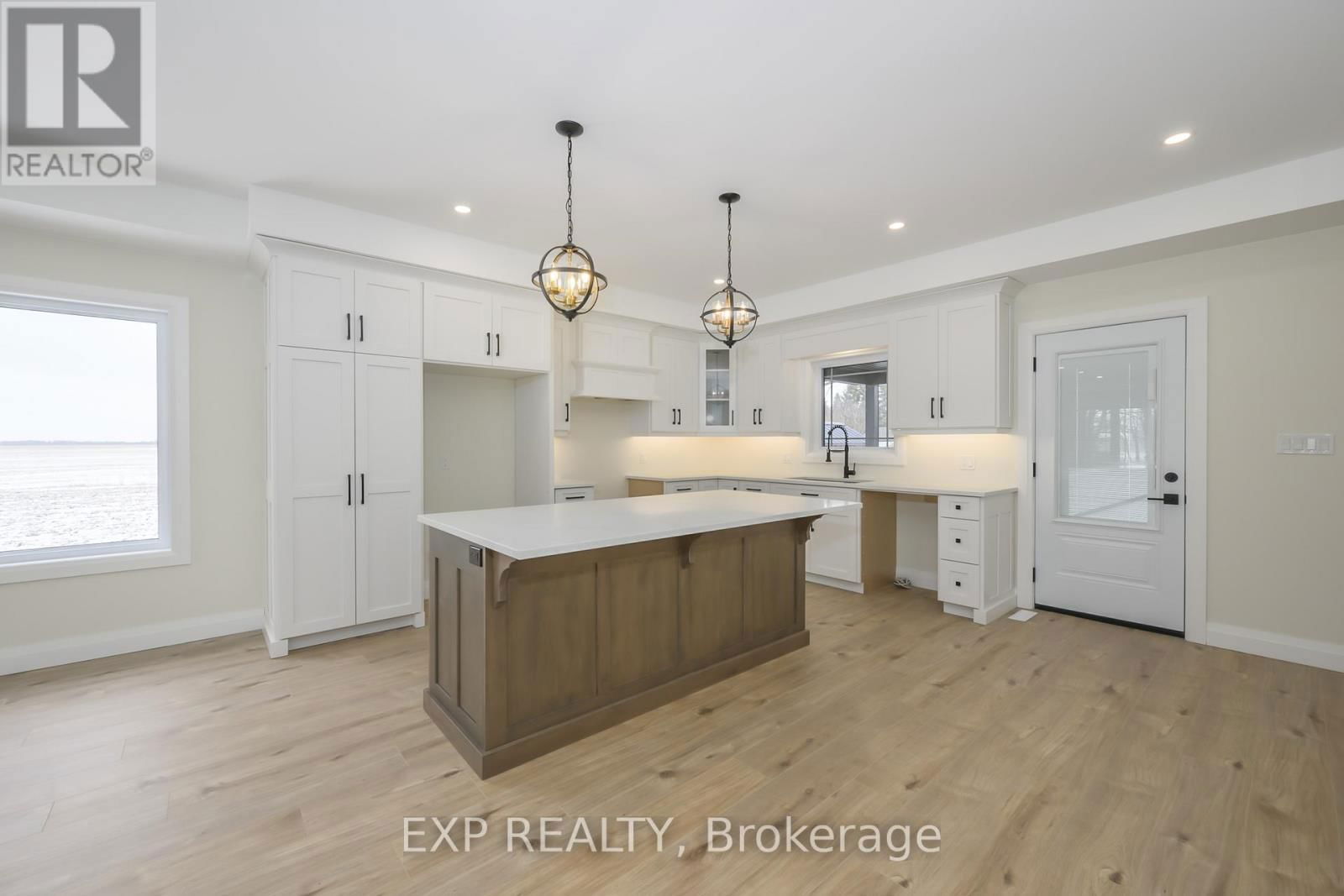 5 SOPHIA STREET Image 7