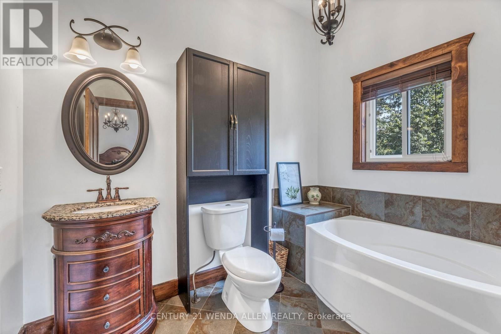 22 TOWES LANE Image 21