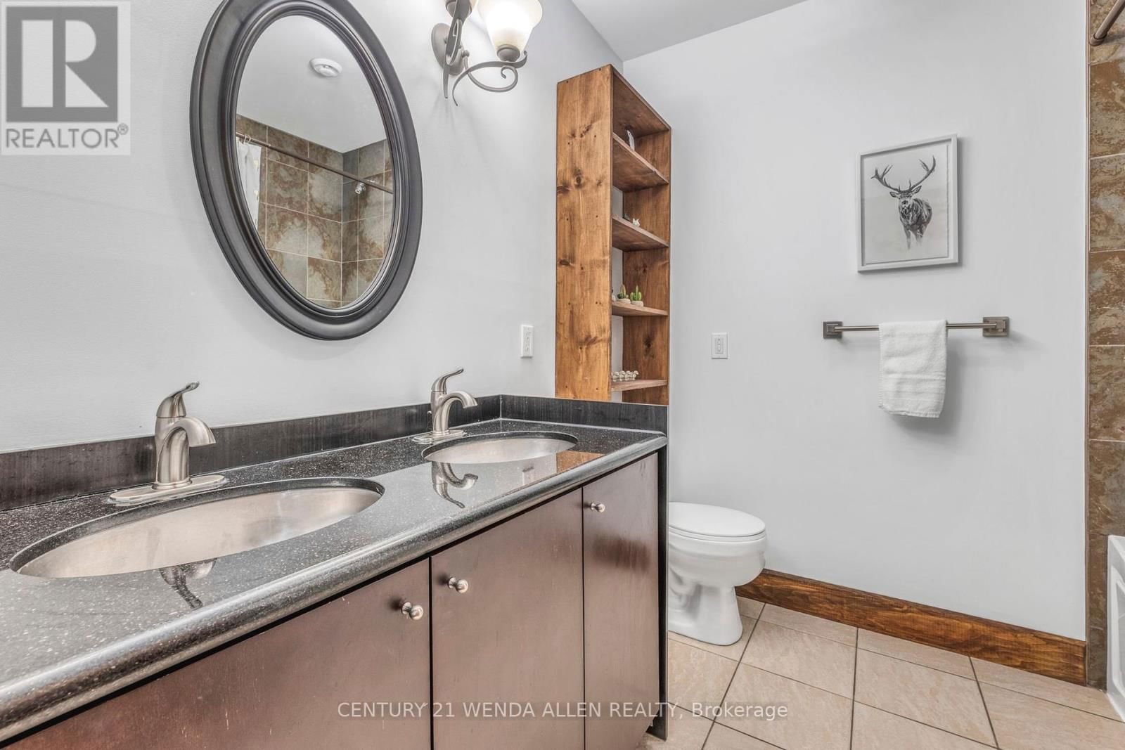 22 TOWES LANE Image 24