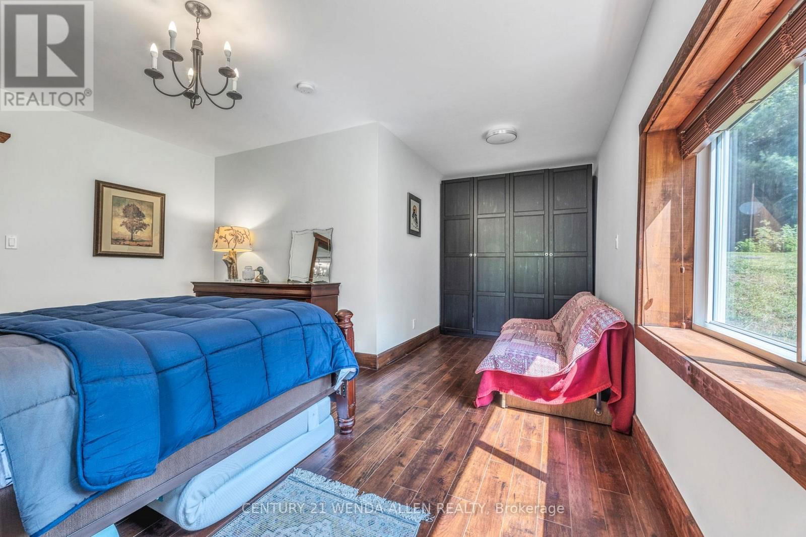 22 TOWES LANE Image 28