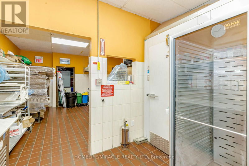 Image #1 of Restaurant for Sale at Centennial, Hamilton , Ontario