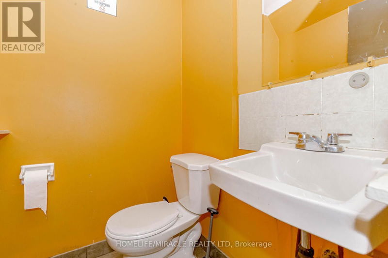 Image #1 of Restaurant for Sale at Centennial, Hamilton , Ontario