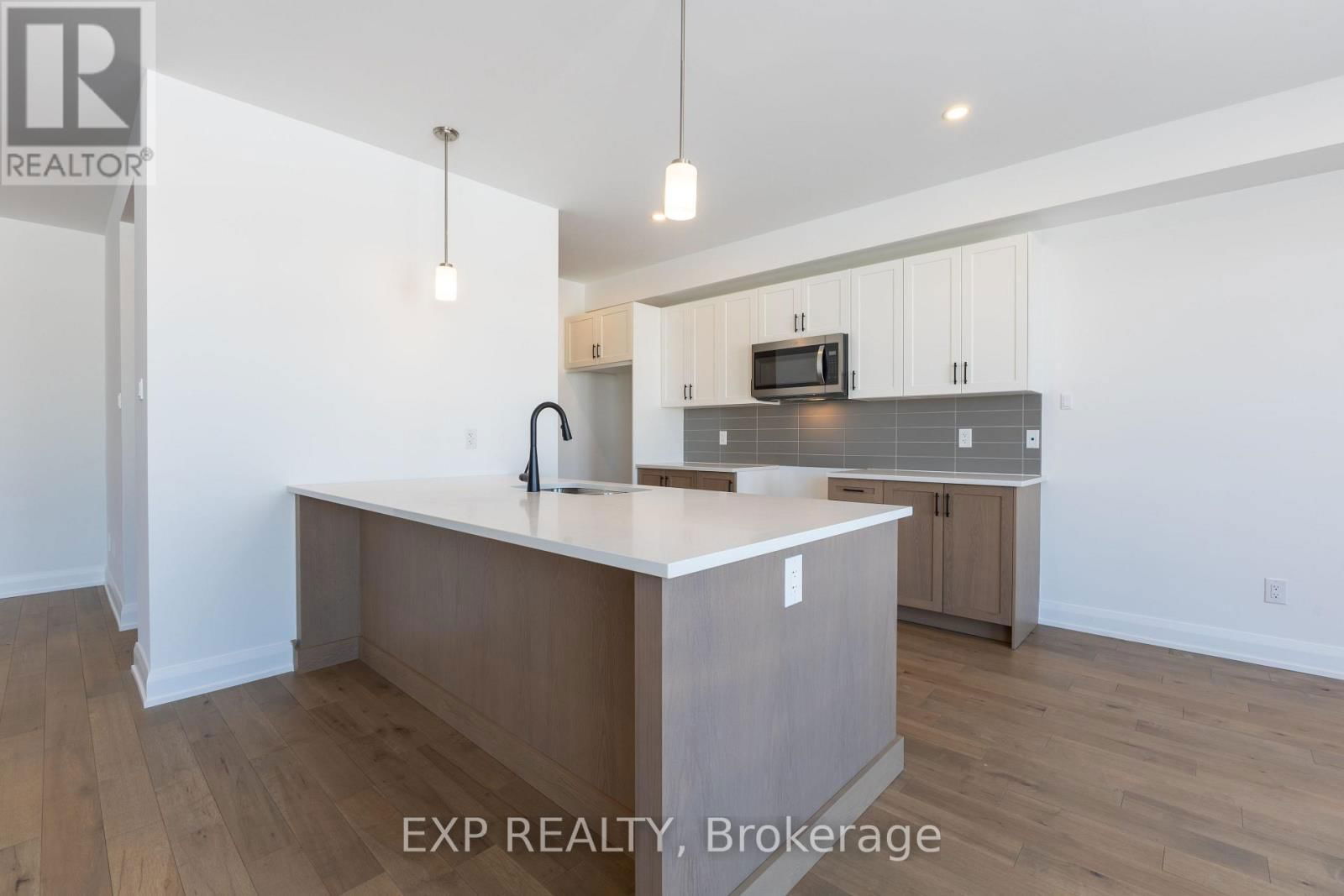 153 CRAIG DUNCAN TERRACE Image 10