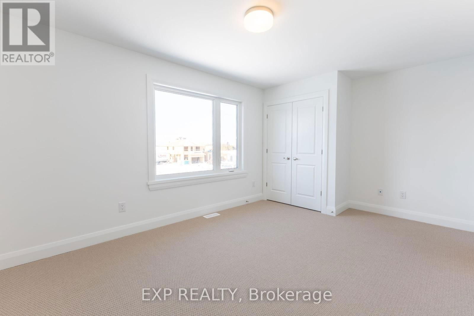 153 CRAIG DUNCAN TERRACE Image 29