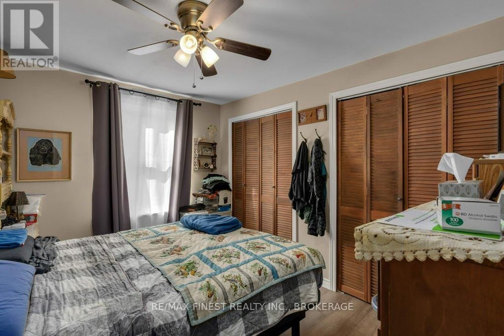 186 THOMAS STREET Image 12