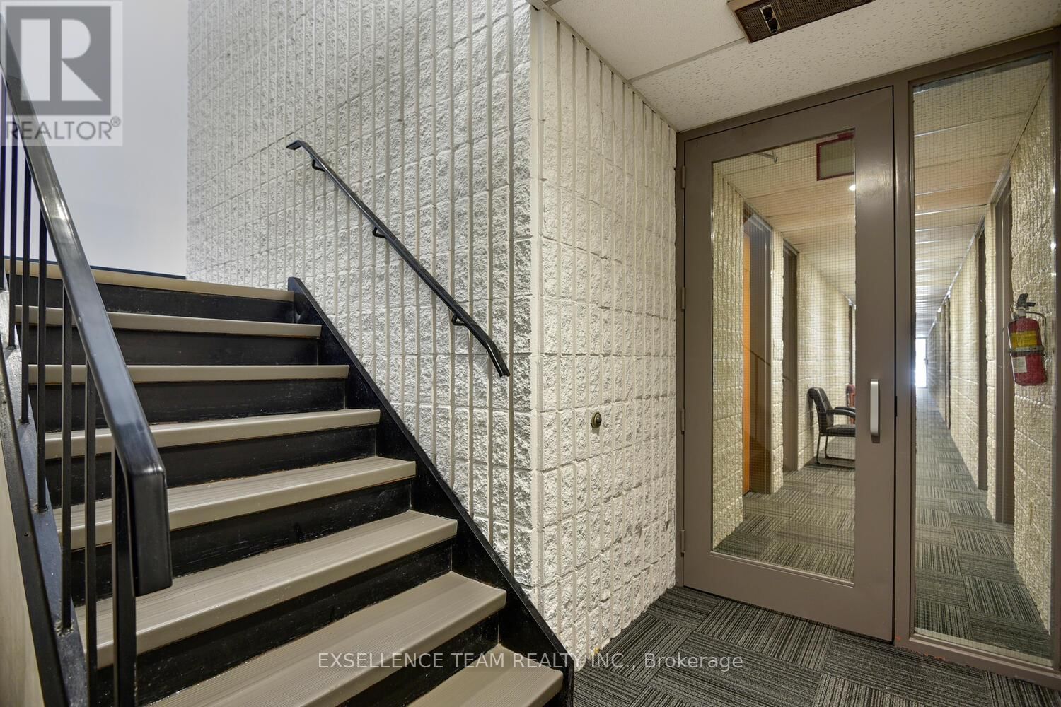 309 PARK STREET Image 12