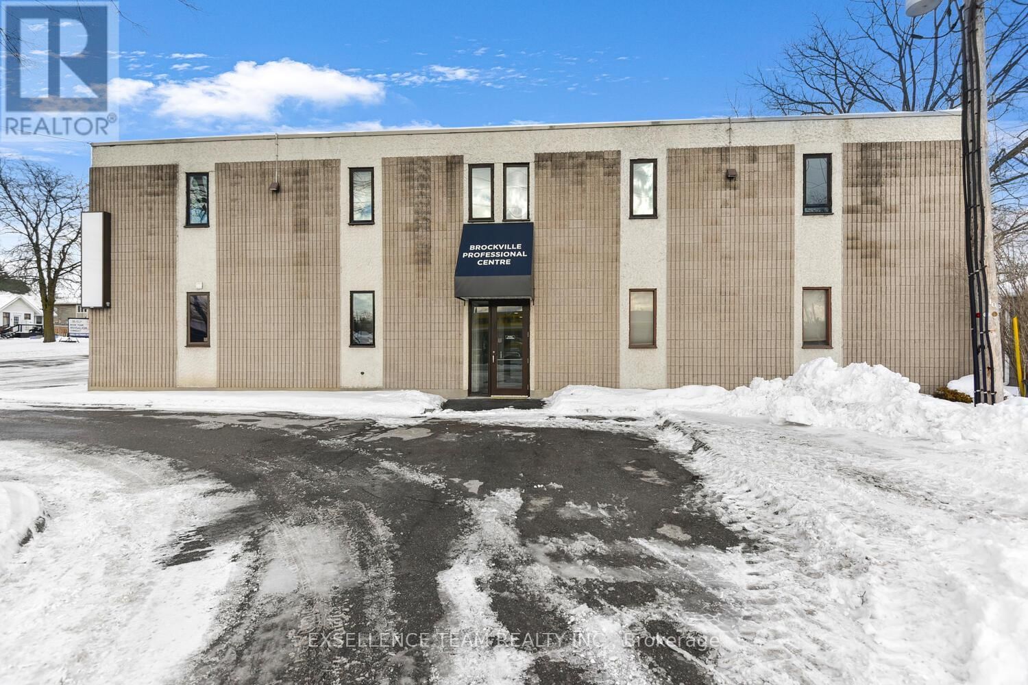 309 PARK STREET Image 5