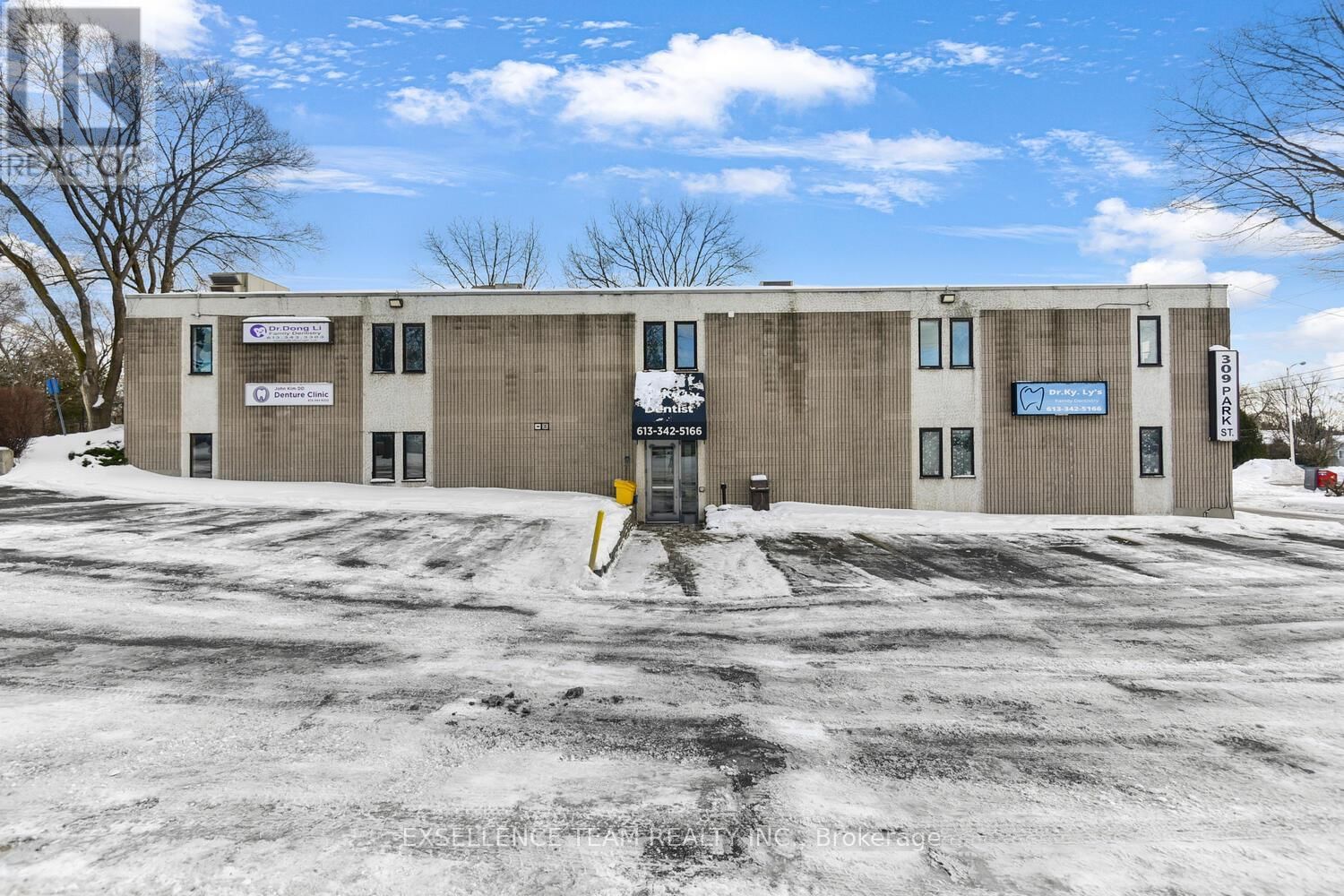 309 PARK STREET Image 6