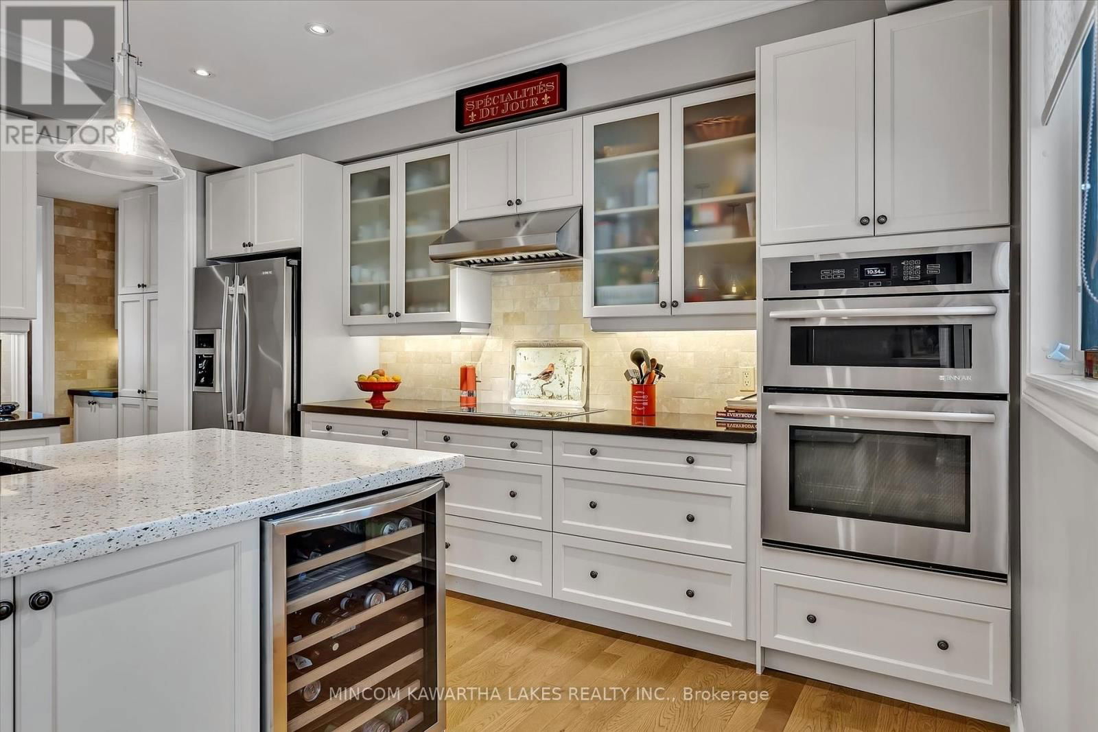 25 MAGUIRE STREET Image 11