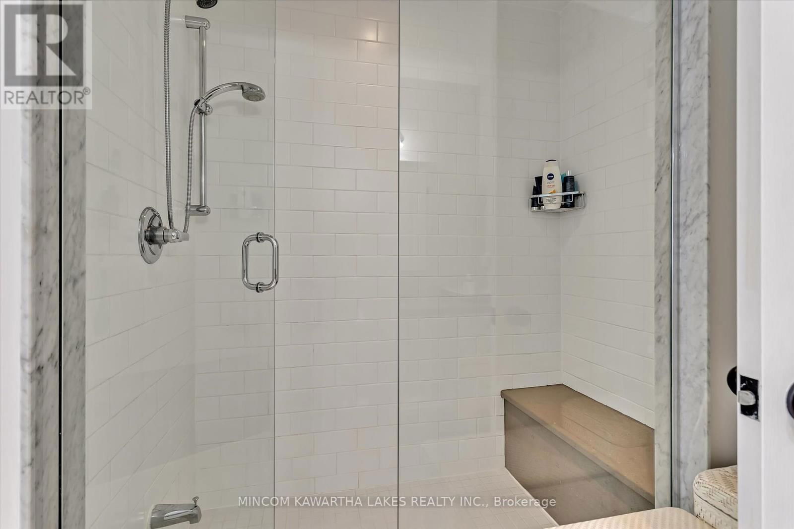 25 MAGUIRE STREET Image 20