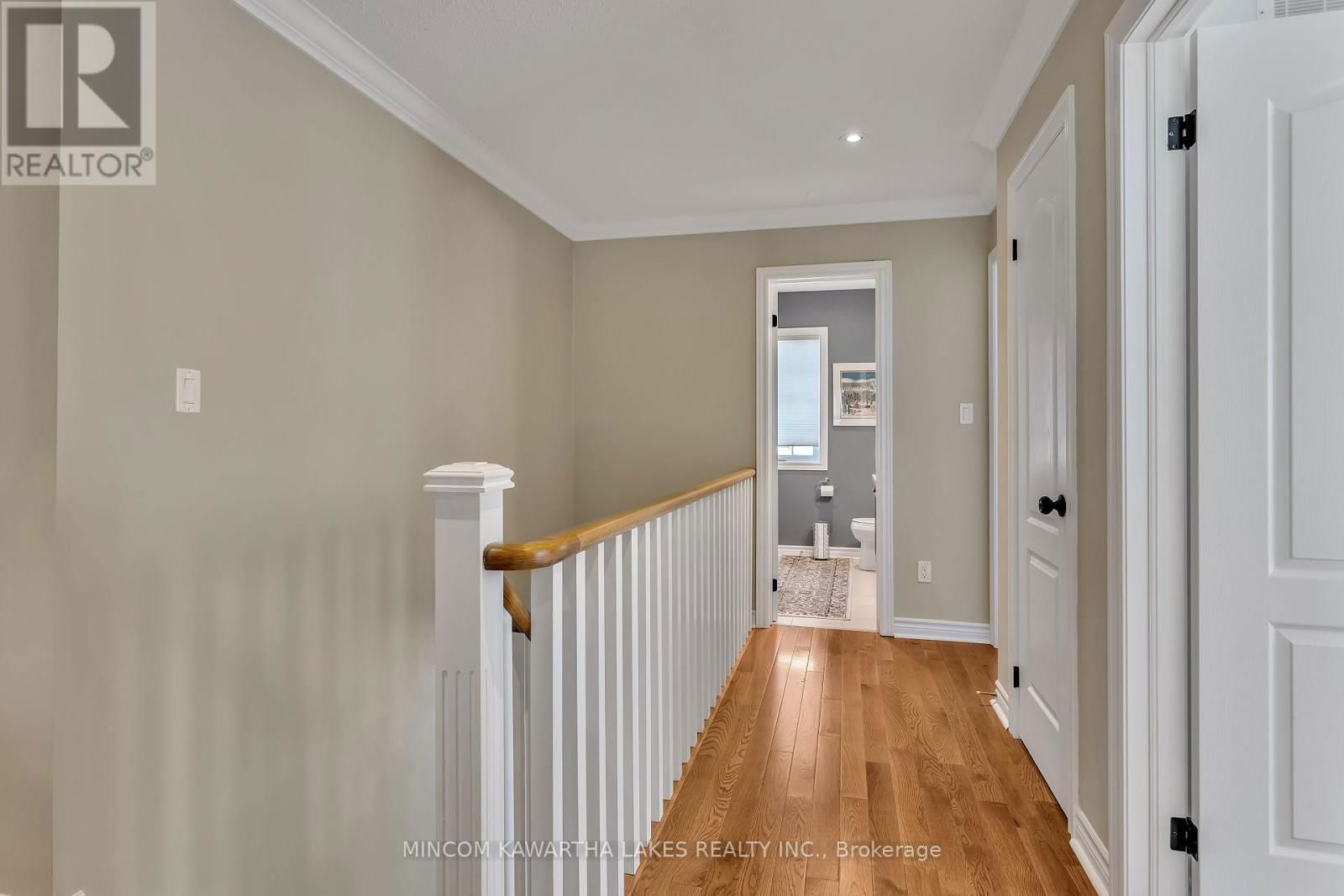 25 MAGUIRE STREET Image 44