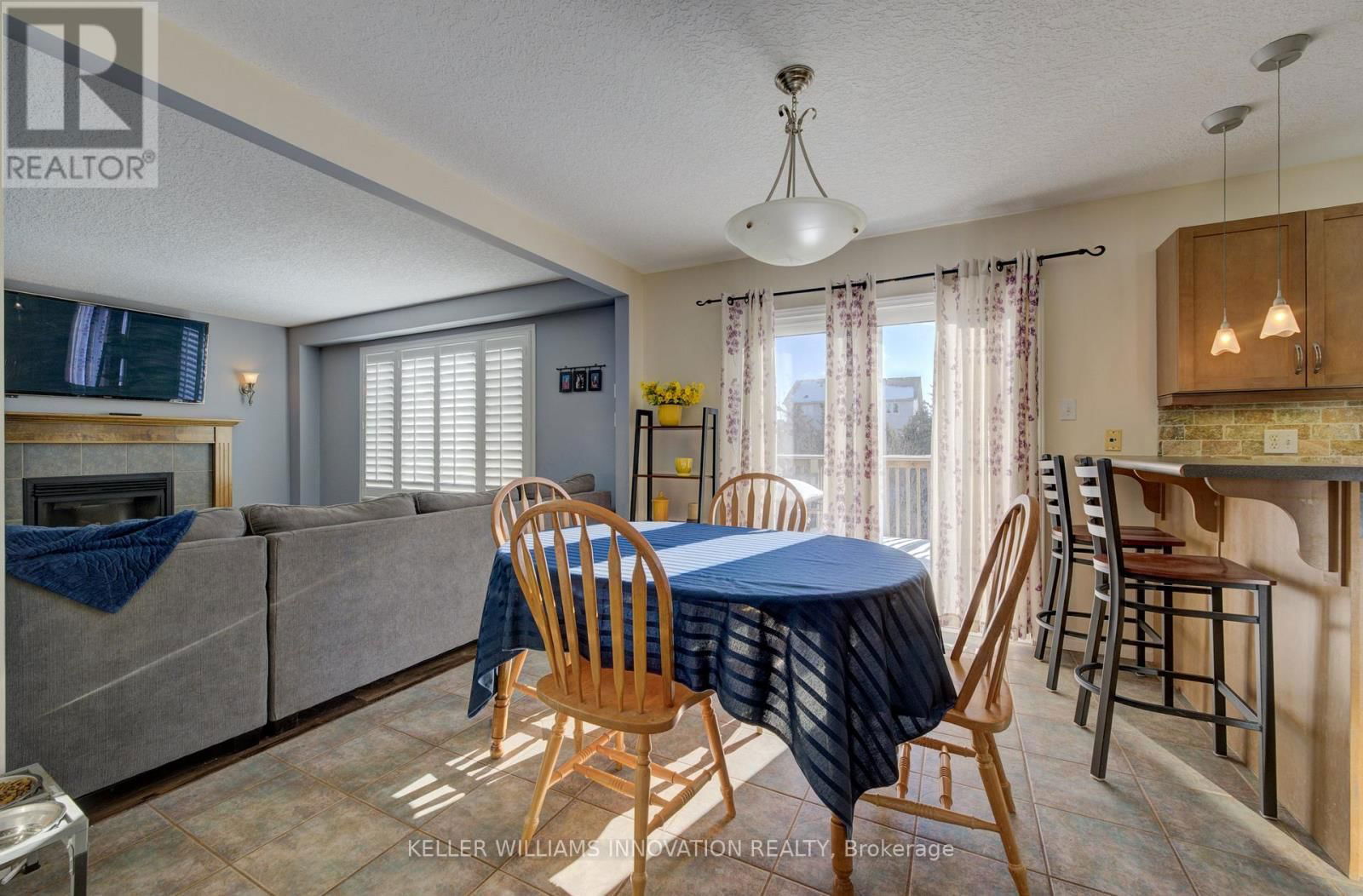 37 GREY OAK DRIVE Image 10