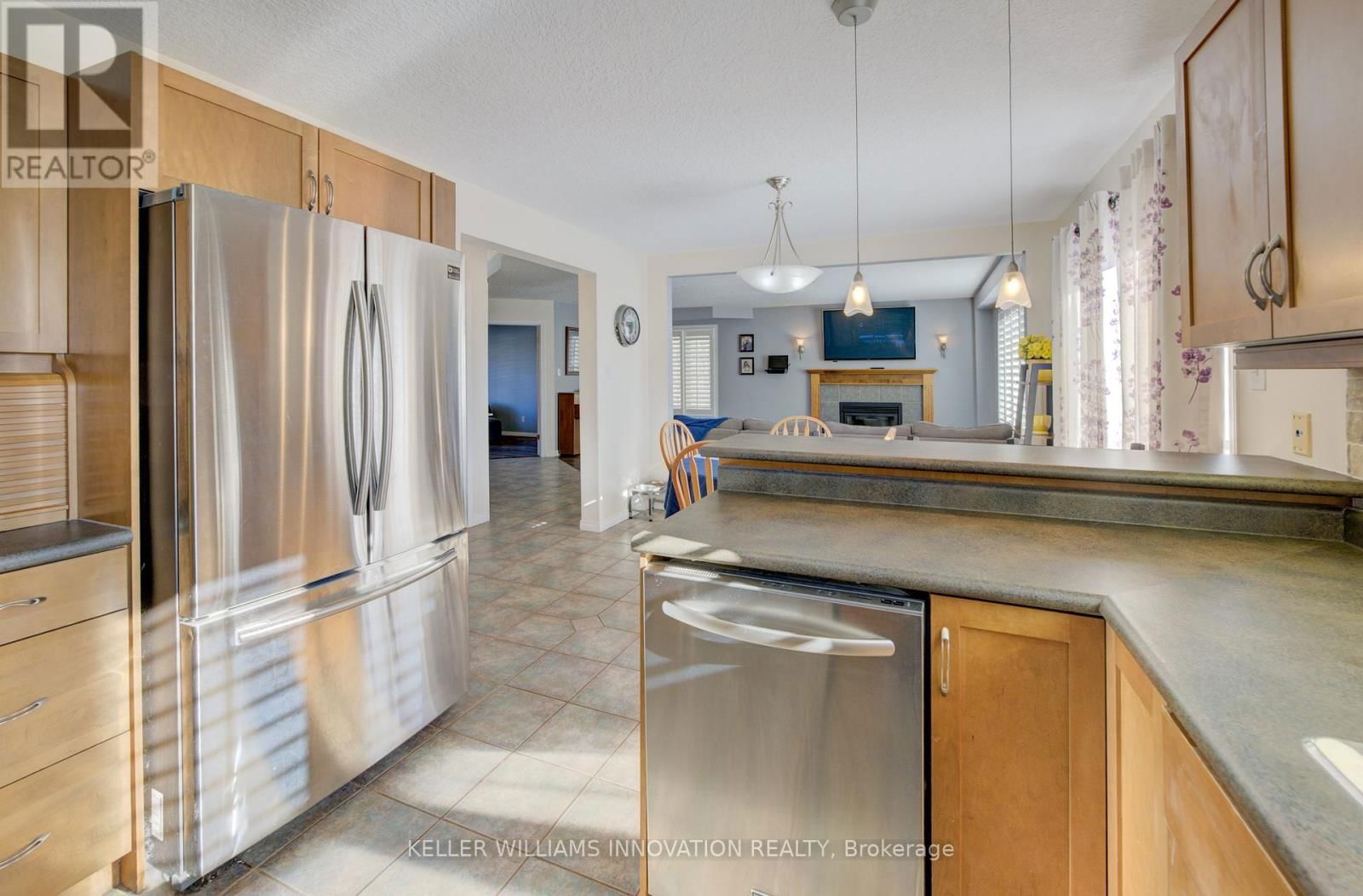 37 GREY OAK DRIVE Image 14