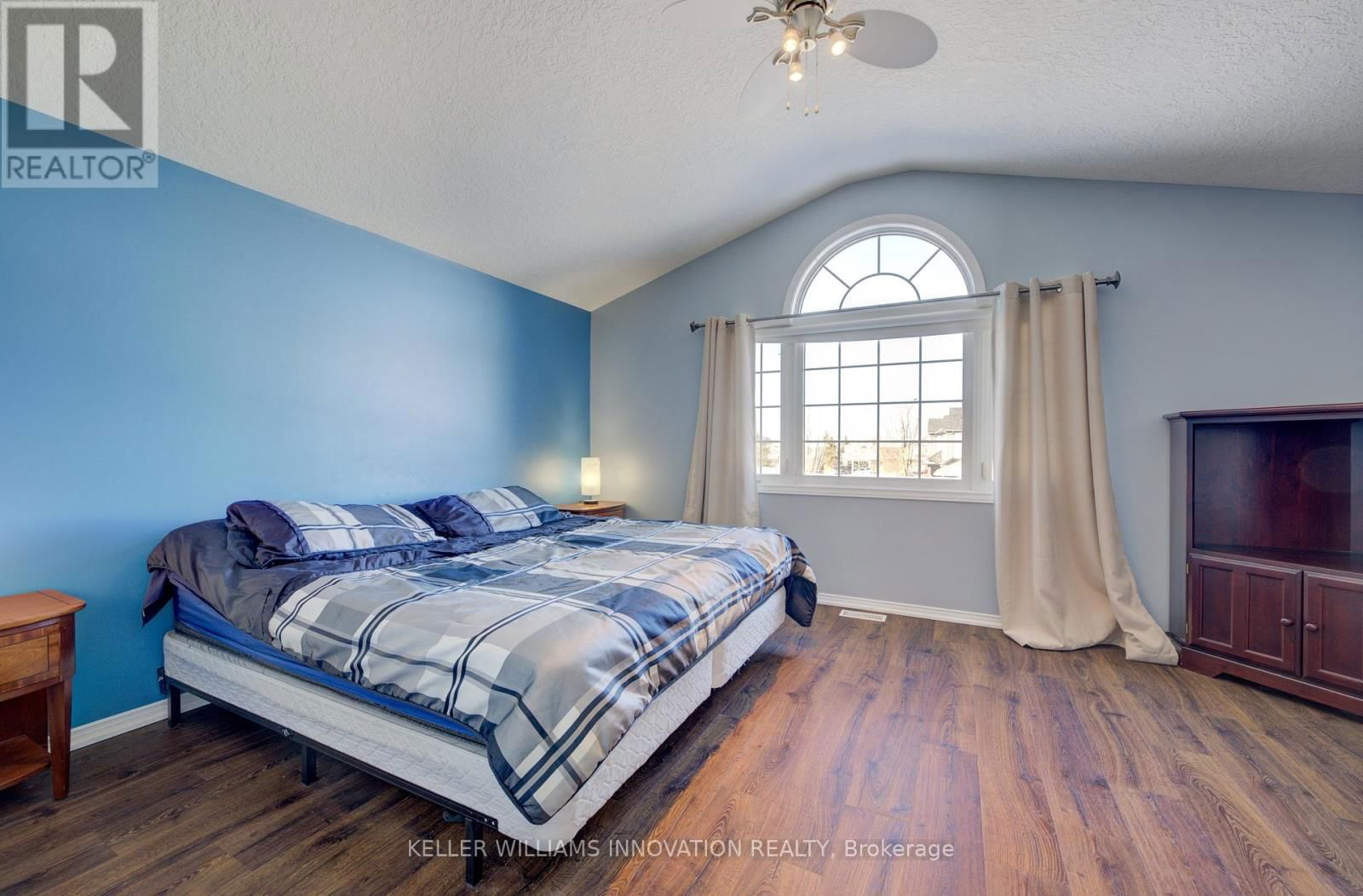 37 GREY OAK DRIVE Image 25