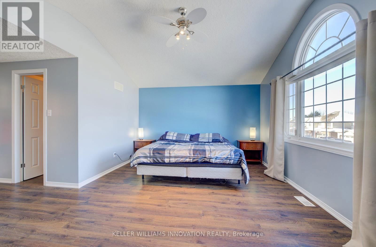 37 GREY OAK DRIVE Image 26