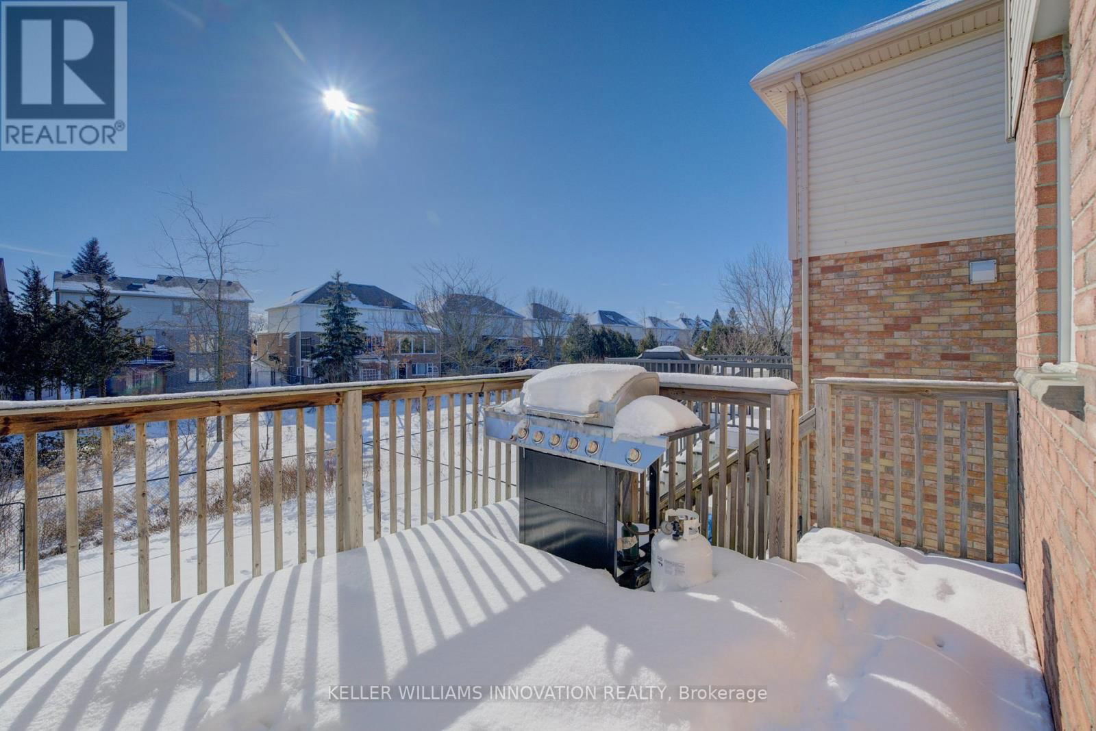 37 GREY OAK DRIVE Image 32