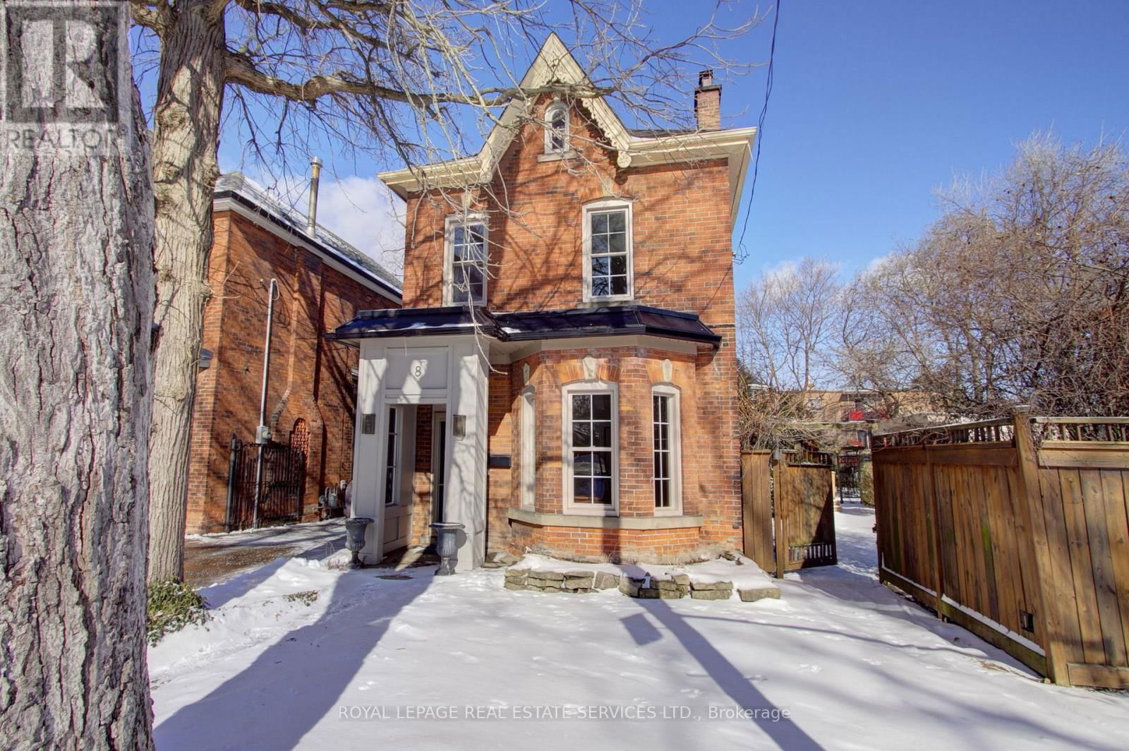 8 DUFF STREET Image 1