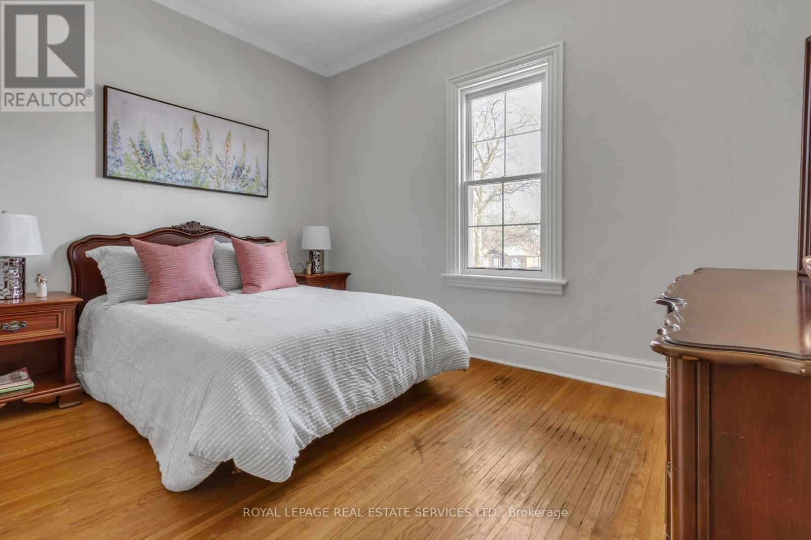 8 DUFF STREET Image 31