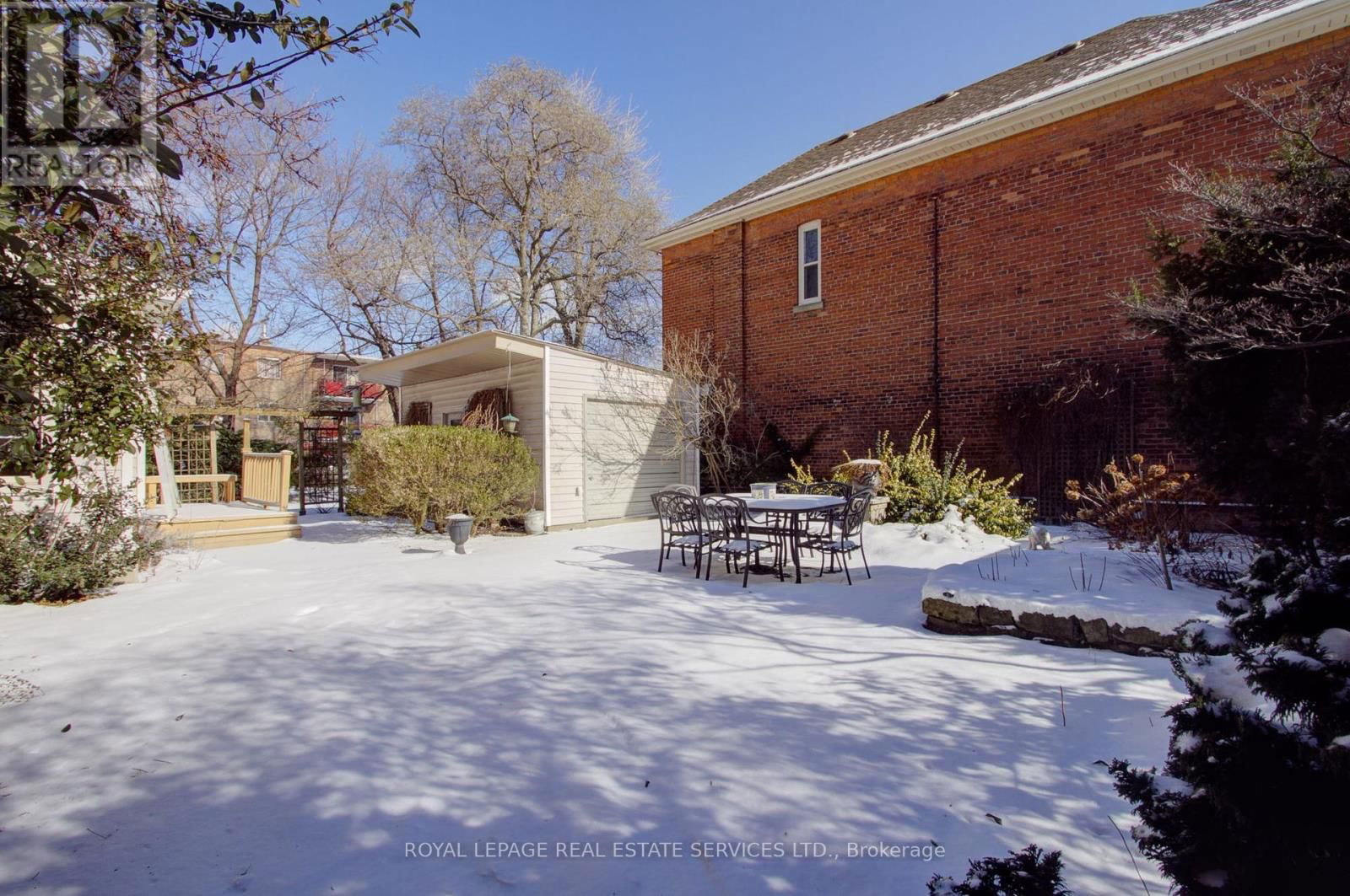 8 DUFF STREET Image 35