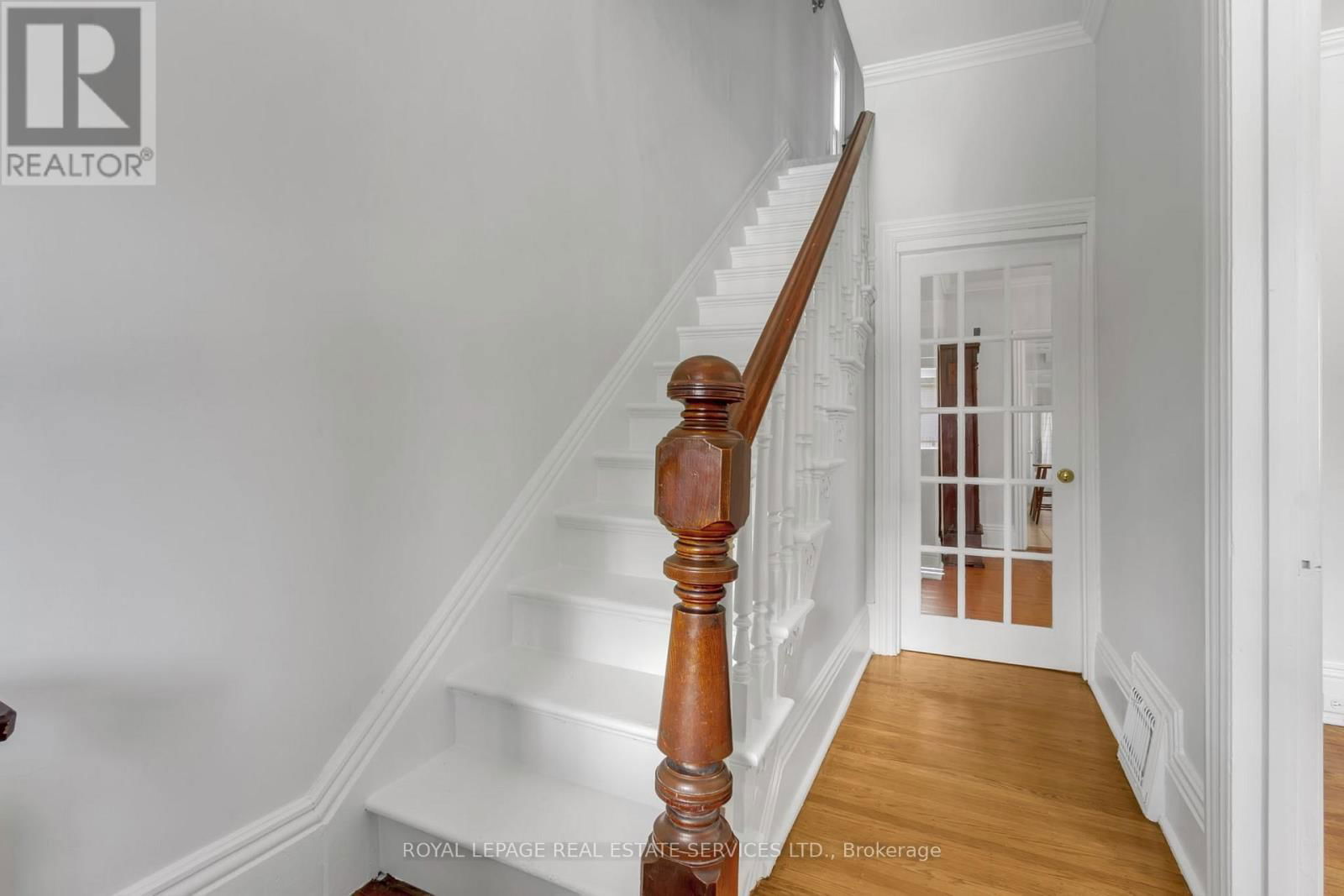 8 DUFF STREET Image 6