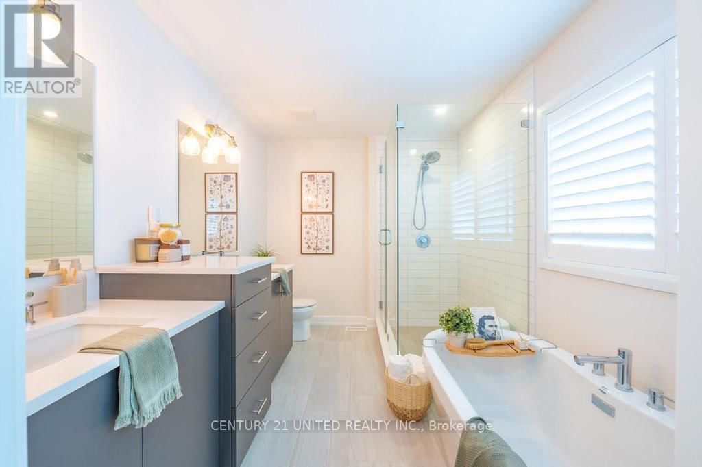 531 CLAYTON AVENUE Image 13