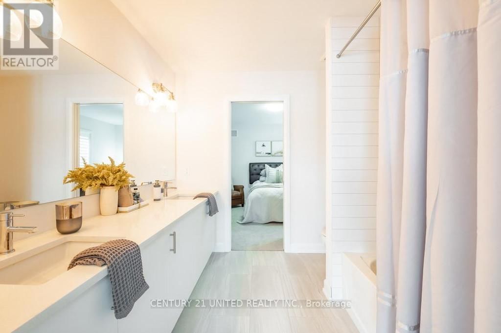 531 CLAYTON AVENUE Image 15