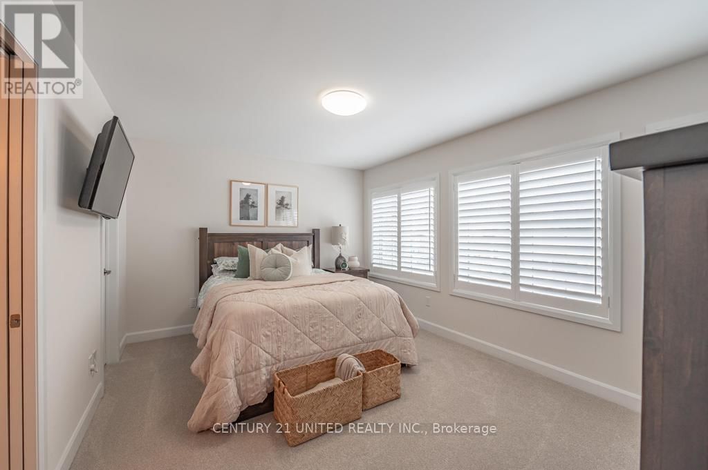 531 CLAYTON AVENUE Image 16