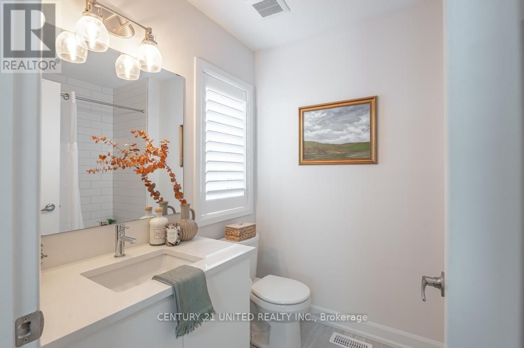 531 CLAYTON AVENUE Image 18