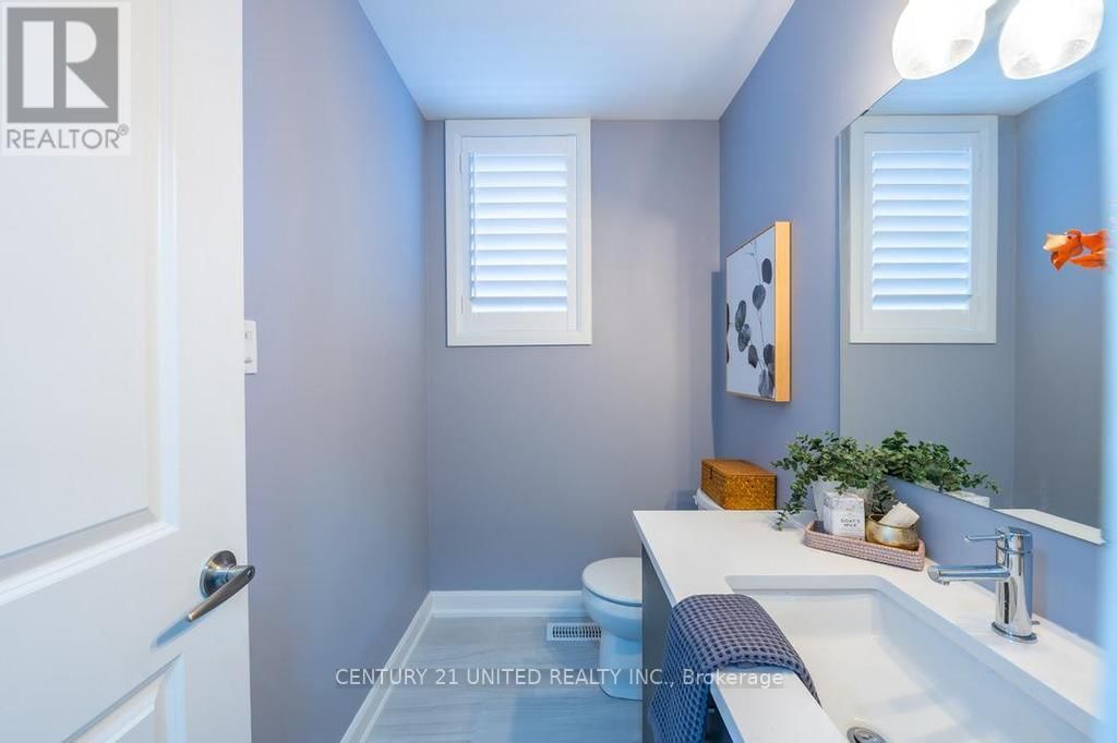 531 CLAYTON AVENUE Image 9
