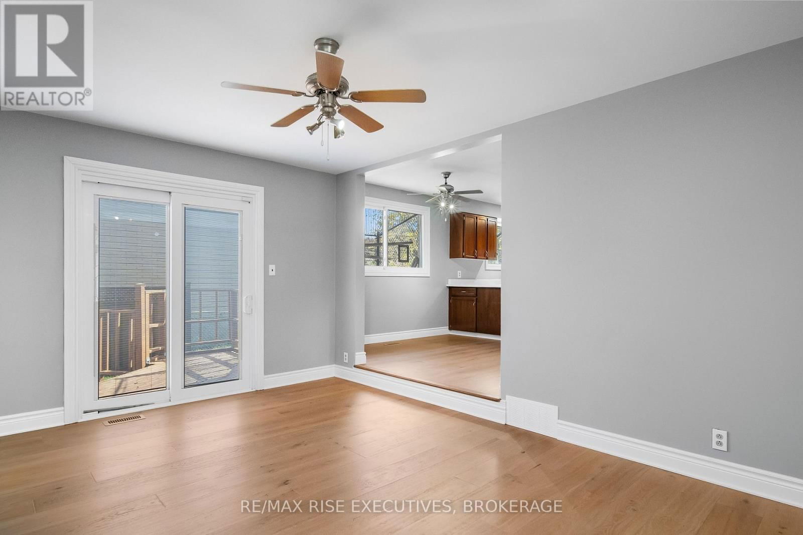 282 WELBORNE AVENUE Image 23