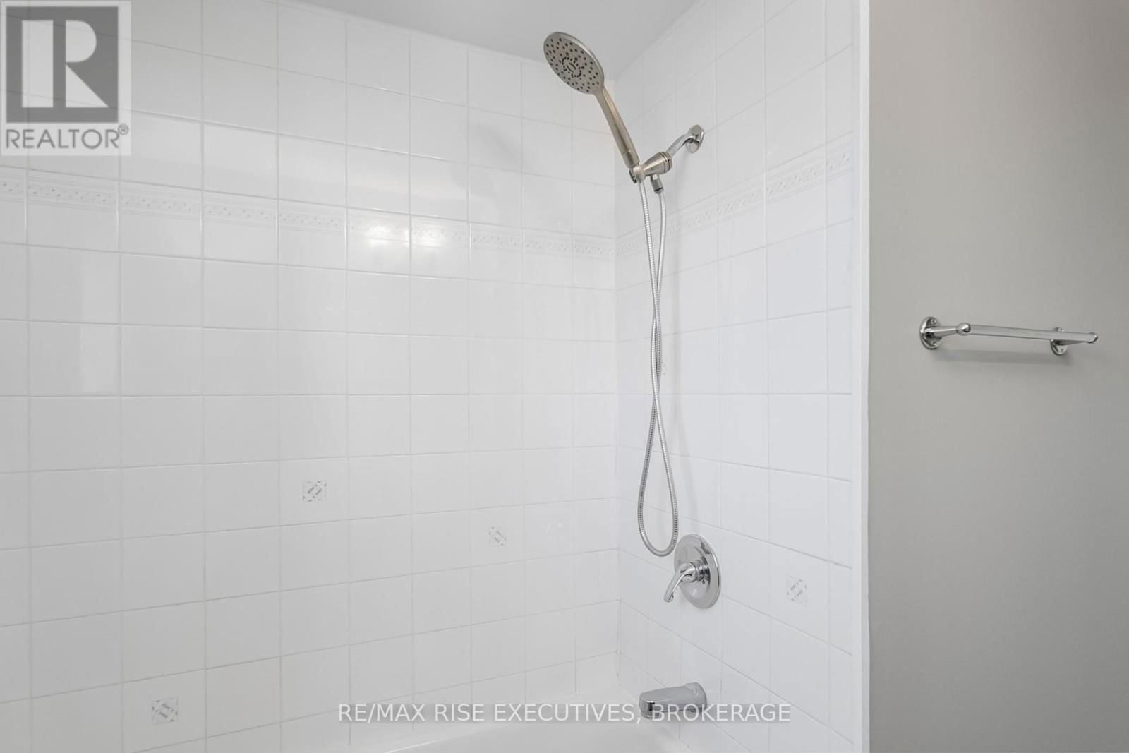 282 WELBORNE AVENUE Image 33