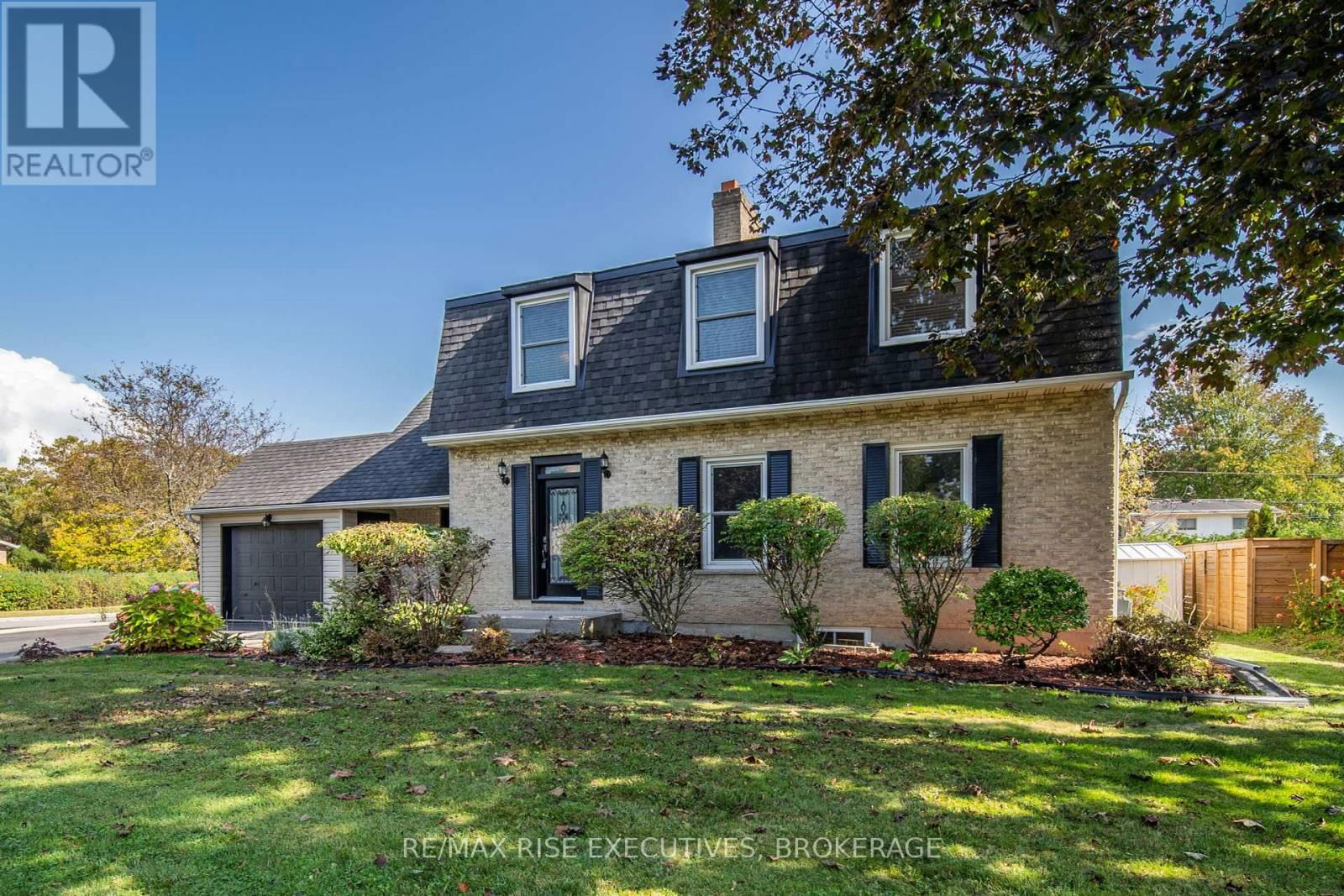 282 WELBORNE AVENUE Image 4