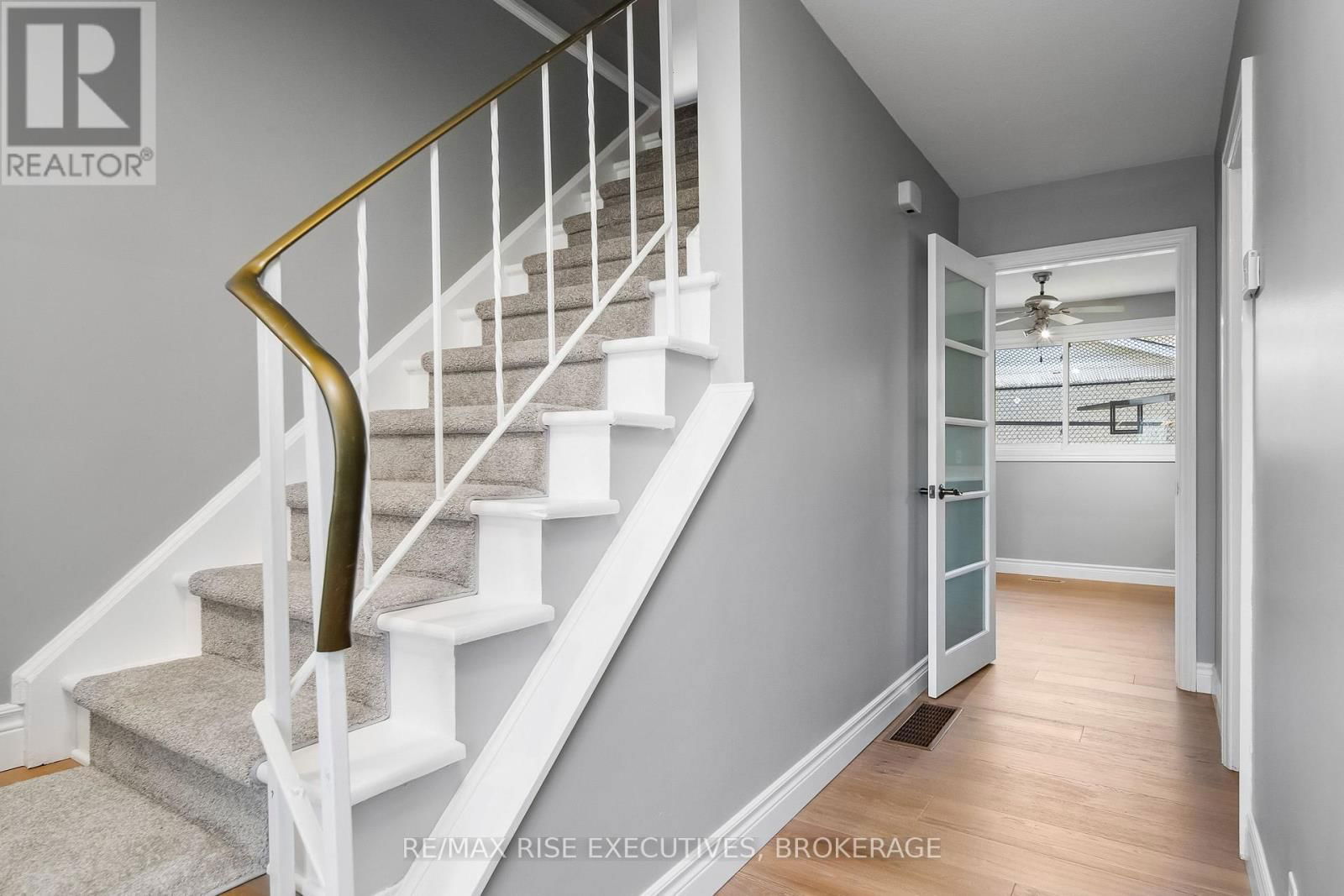 282 WELBORNE AVENUE Image 8