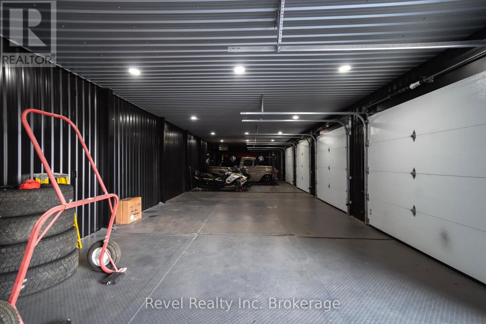 1753 SEYMOUR STREET Image 12