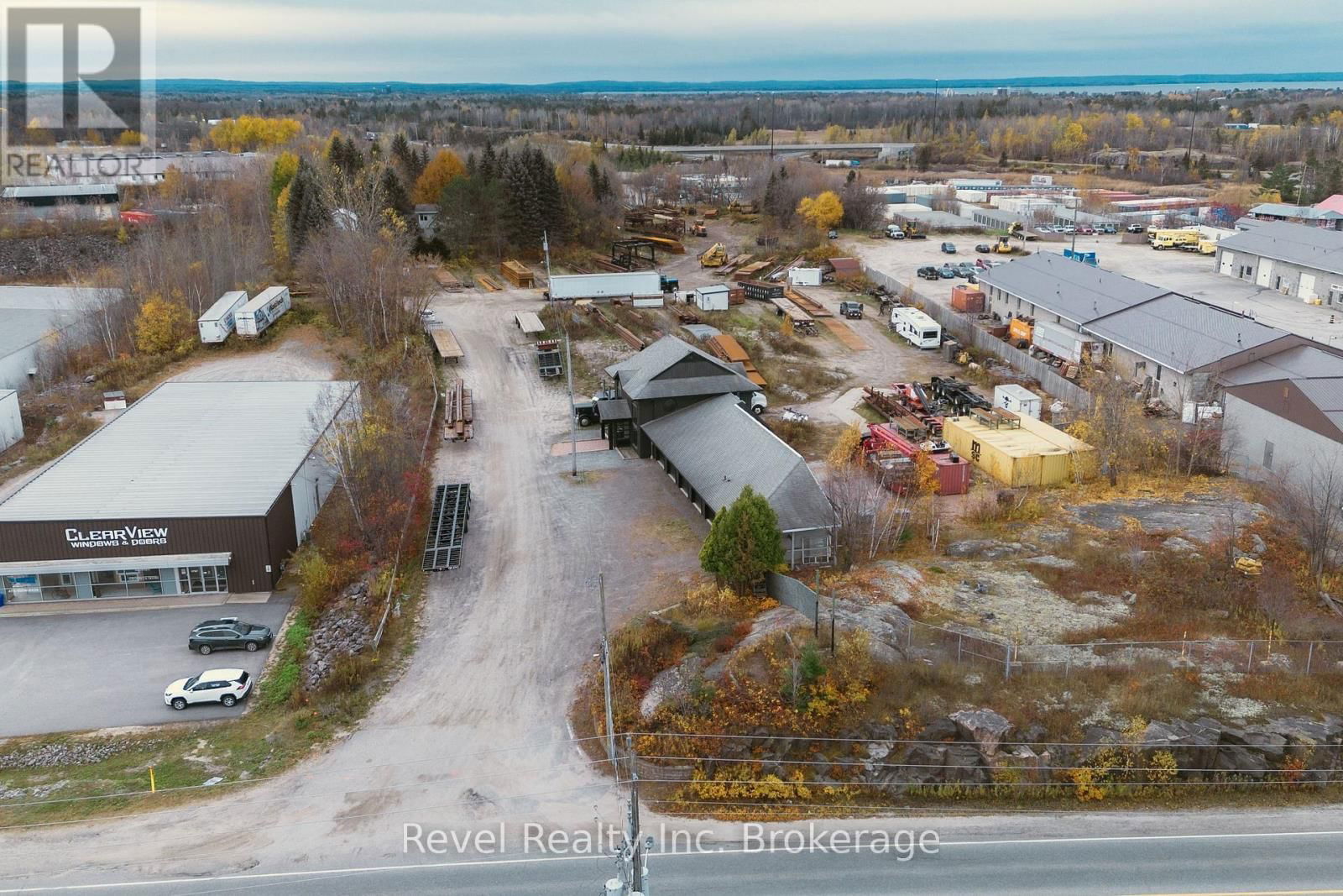 1753 SEYMOUR STREET Image 34