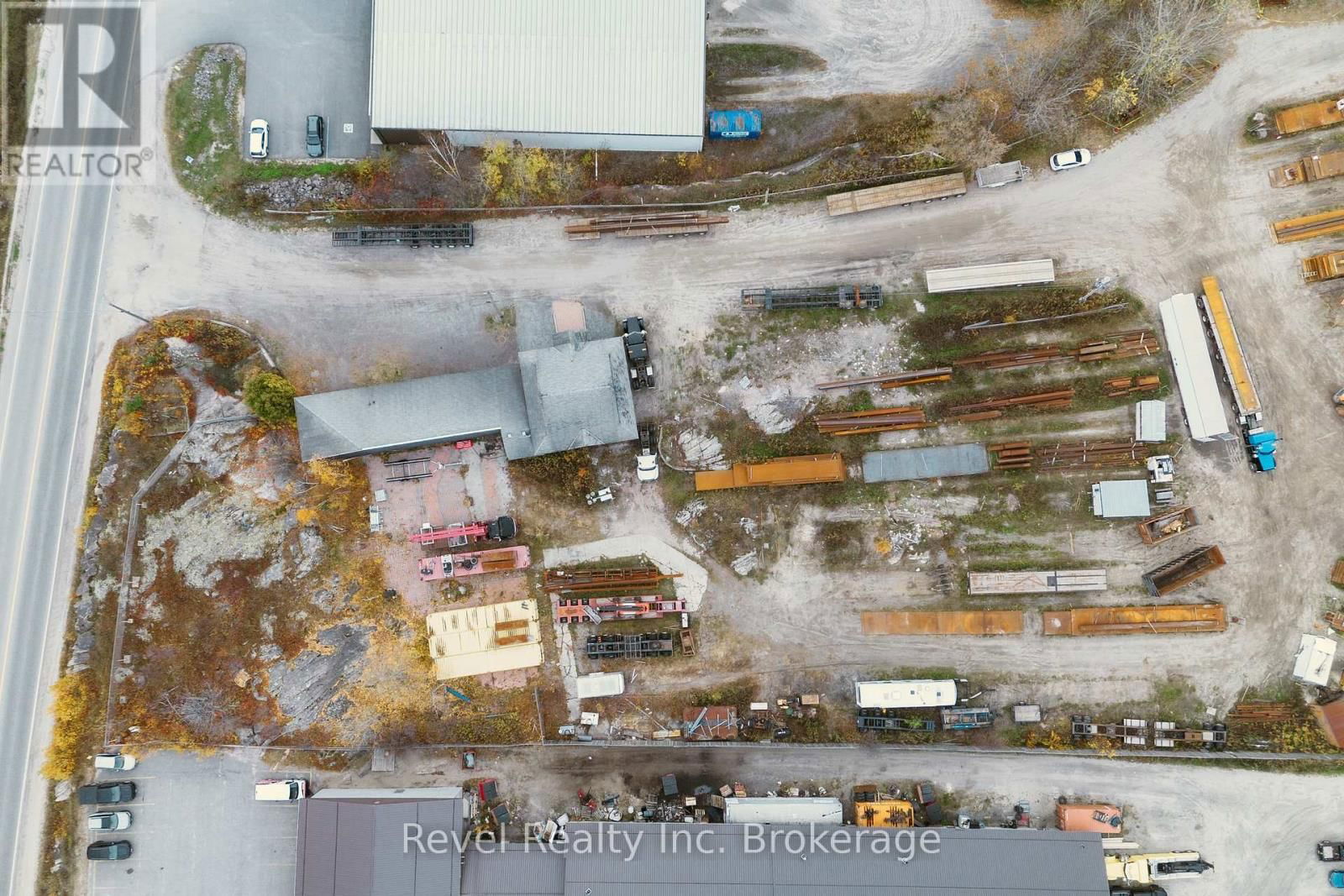 1753 SEYMOUR STREET Image 38