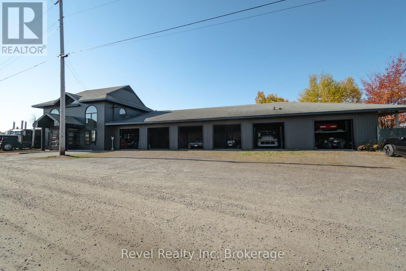 1753 SEYMOUR STREET Image 42
