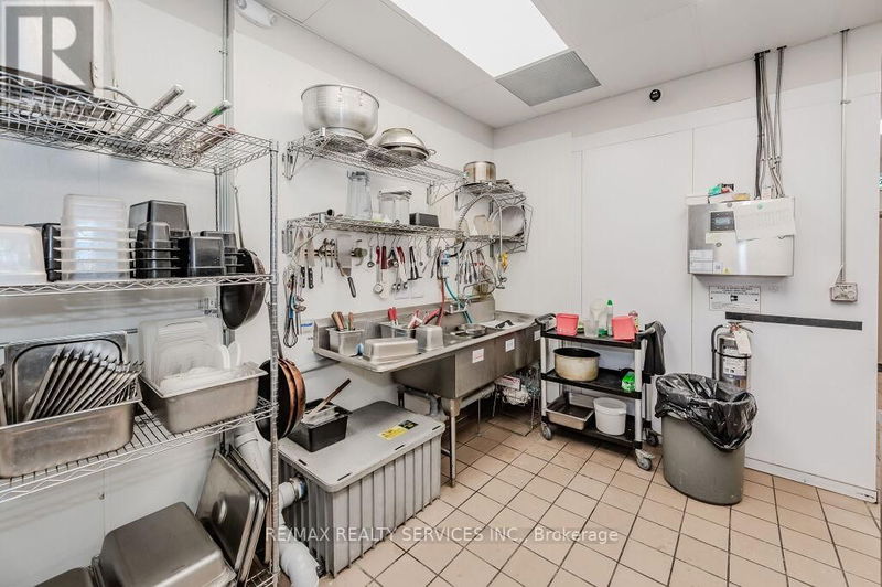 Image #1 of Restaurant for Sale at Highland, Kitchener, Ontario
