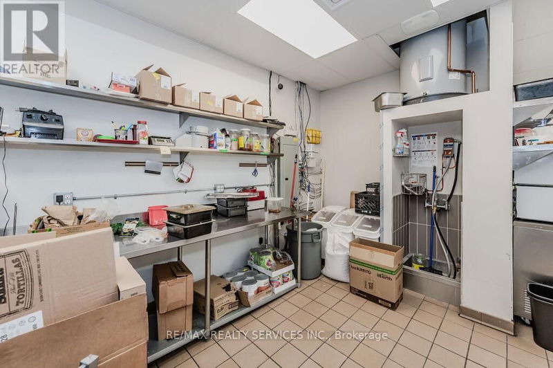 Image #1 of Restaurant for Sale at Highland, Kitchener, Ontario