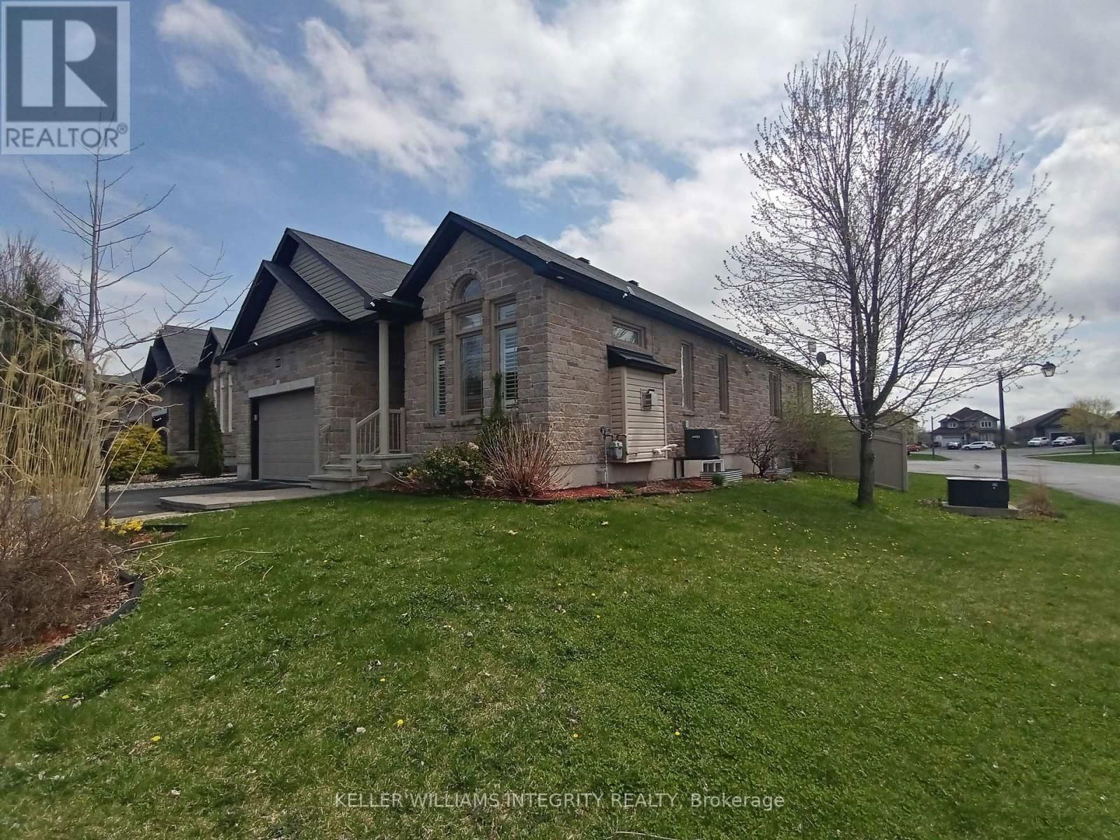 101 THIVIERGE COURT Image 2