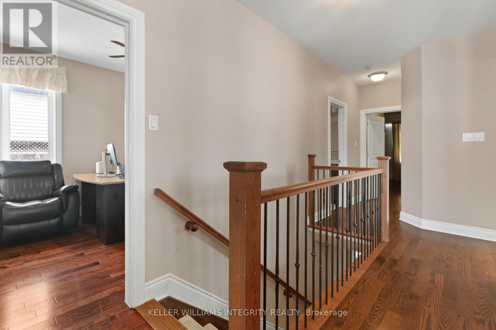 101 THIVIERGE COURT Image 21