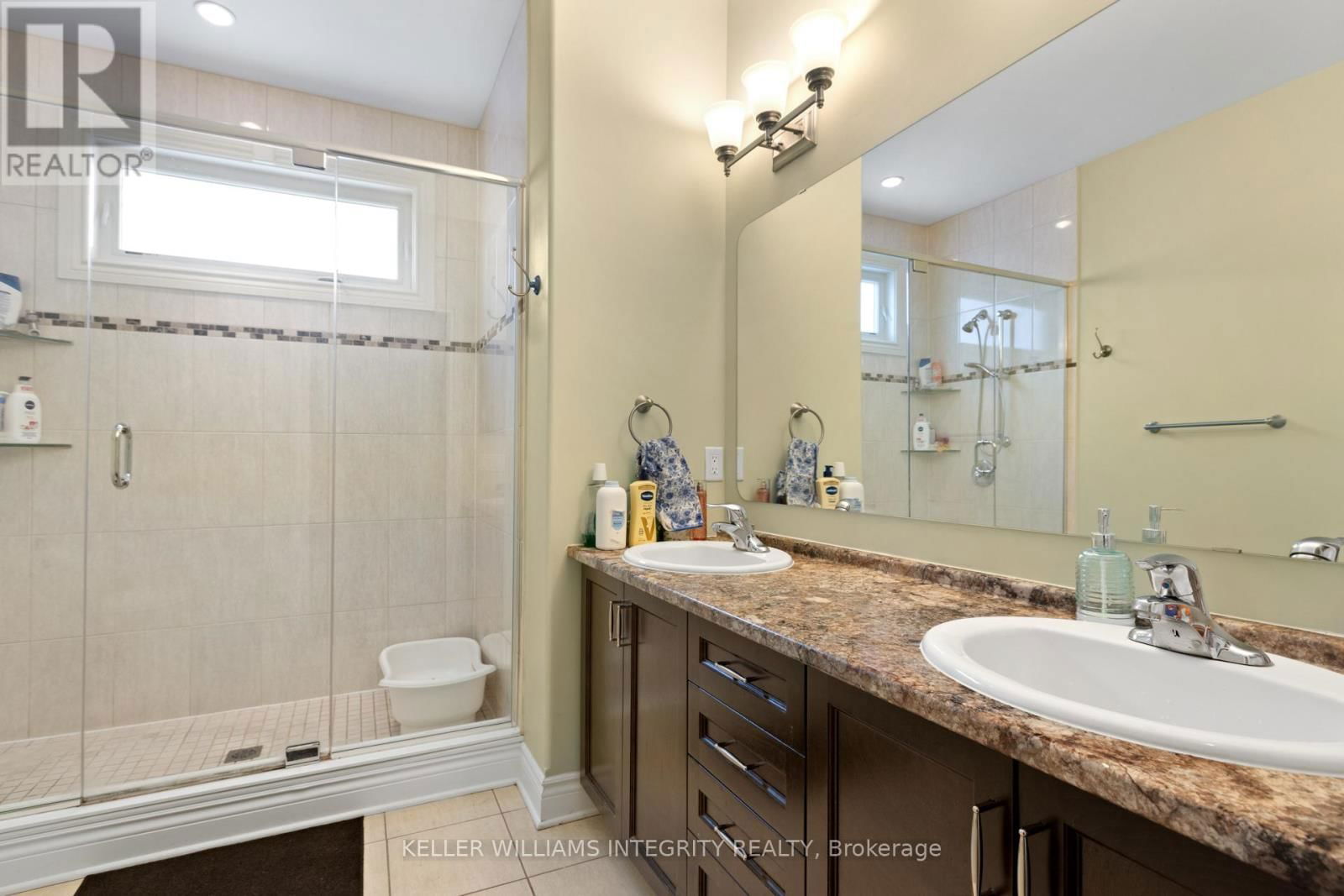 101 THIVIERGE COURT Image 25