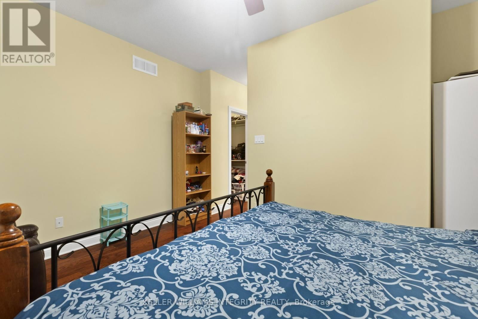 101 THIVIERGE COURT Image 27