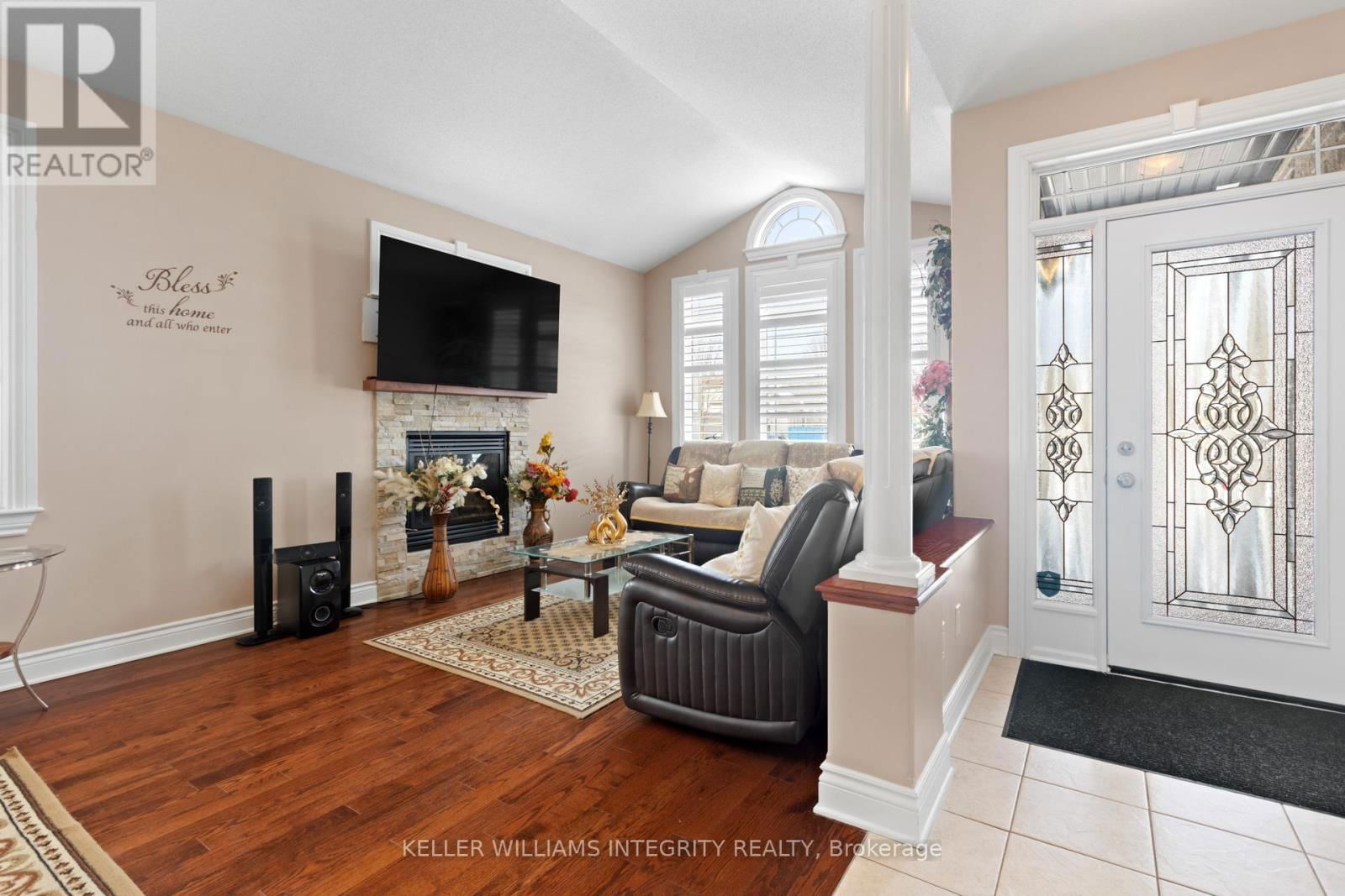 101 THIVIERGE COURT Image 8