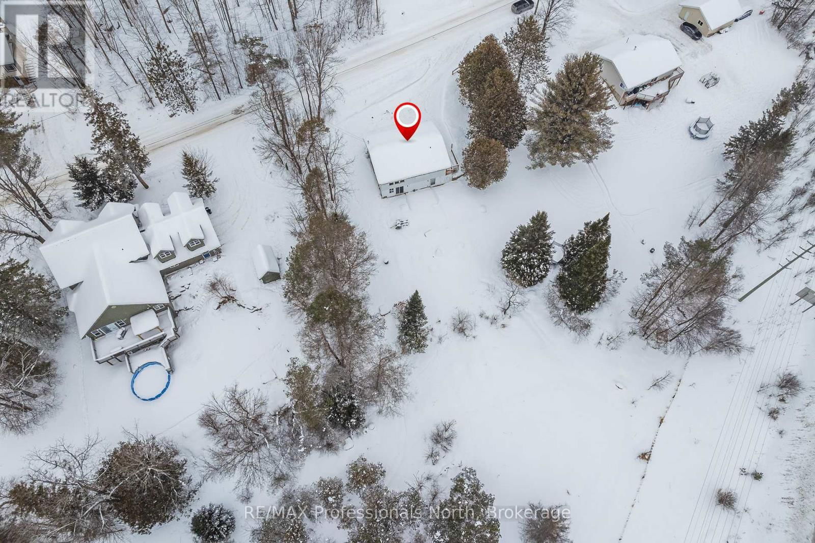 305 FALCON ROAD Image 25