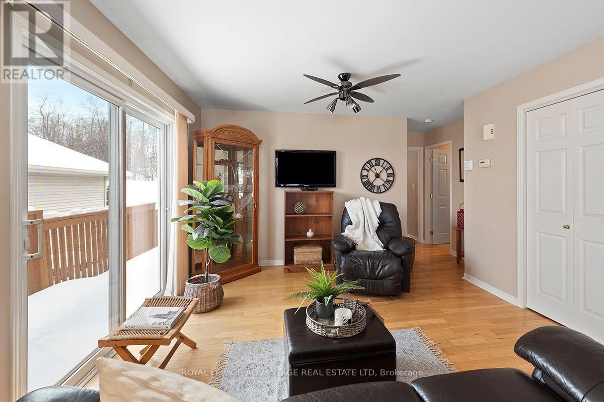 55 VAN HORNE AVENUE Image 3