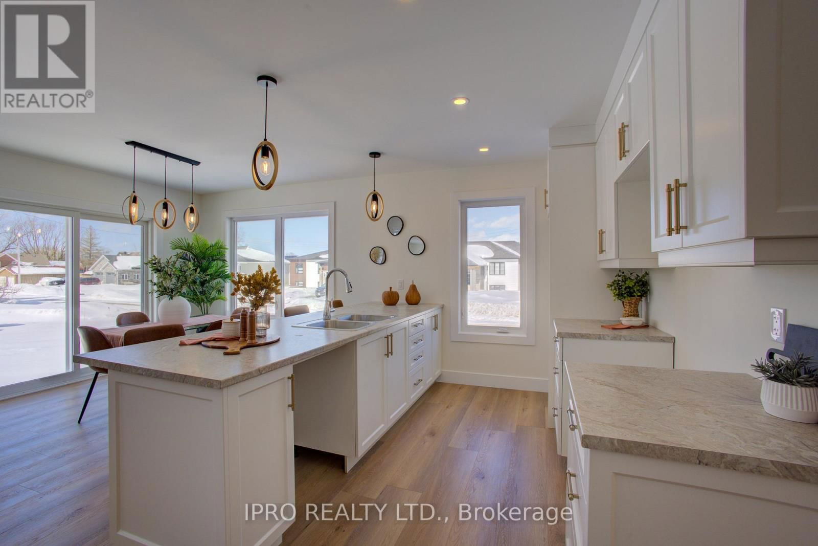 119 ELDER STREET Image 11