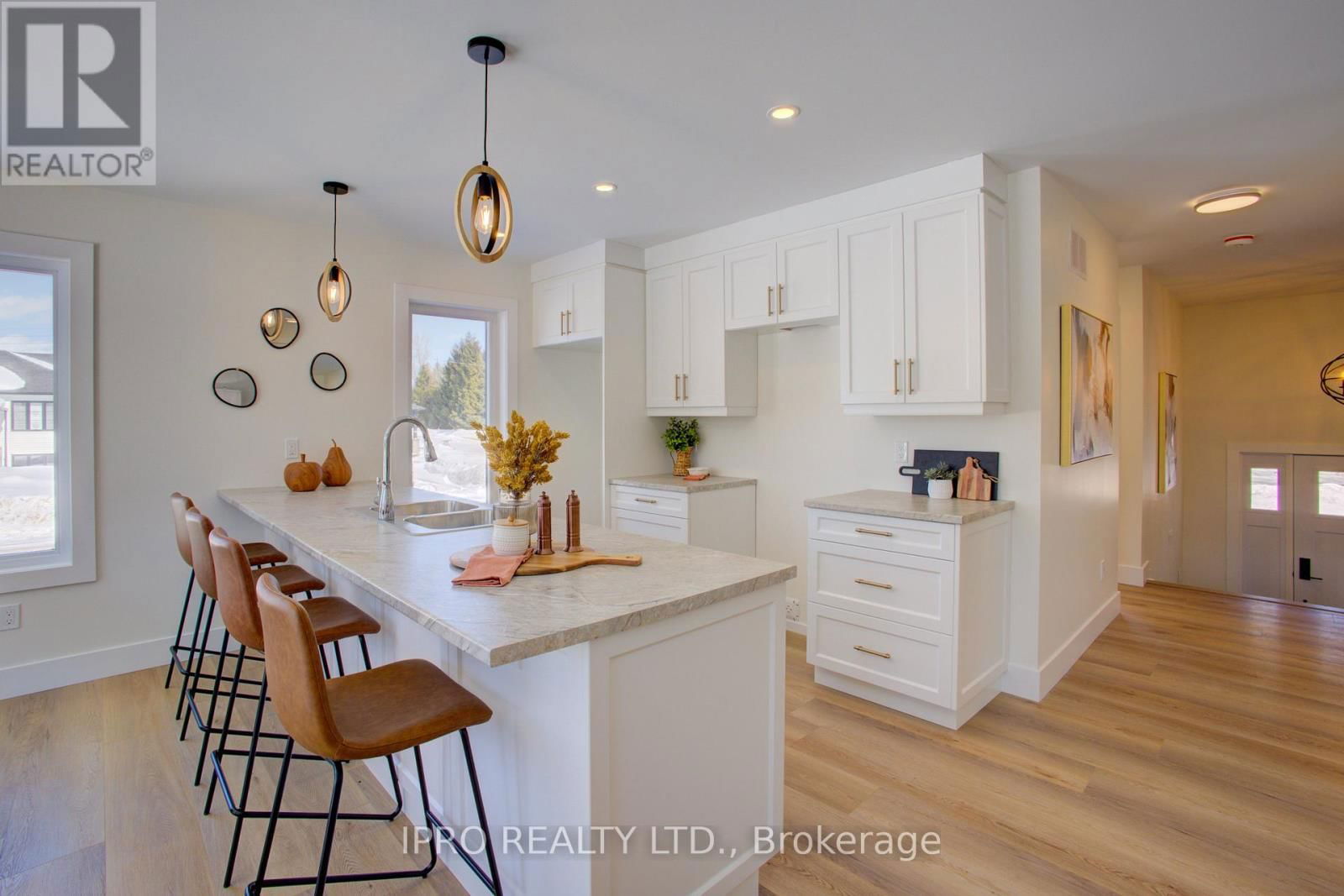 119 ELDER STREET Image 19